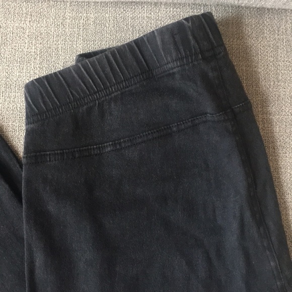 Biker Pants / Leggings - Picture 3 of 3